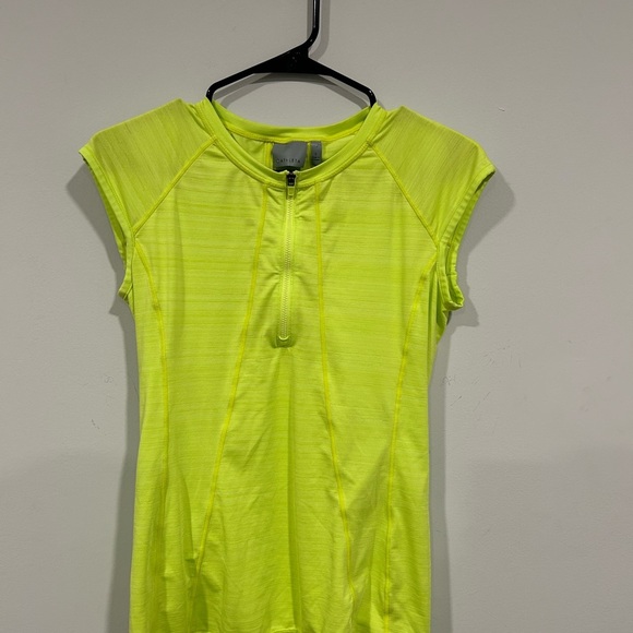 Athleta Pacifica UPF Sleeveless Tank - Picture 1 of 4